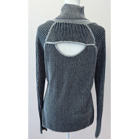 ABERCROMBIE Ribbed Turtleneck Sweater w/ Cutout Knit Pullover Size S - Picture 3 of 5